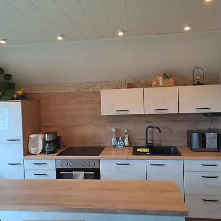 Landgut Auszeit - Erholung Am Berg 1300m Apartment *